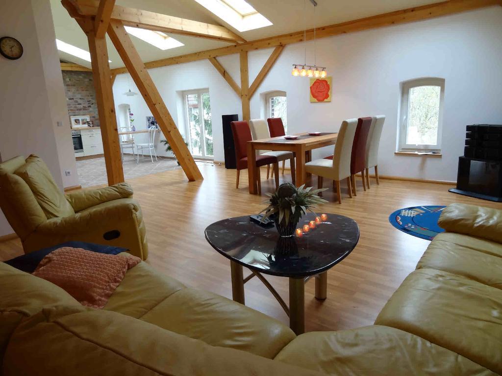 Nitschke "Zum Nusshof" Apartment Ahrensfelde Room photo